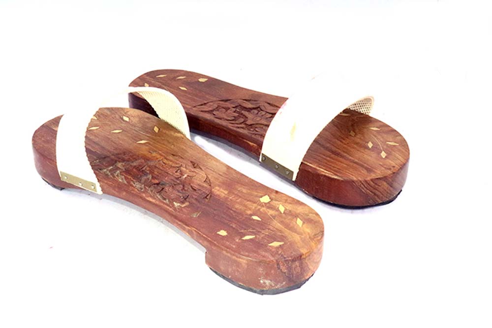 Wooden Slippers Khadau-thanhphatduhoc.com.vn